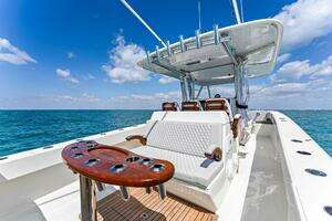 2015 Bahama 41 thumbnail 38