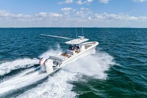 VANTAGE 41ft Bahama Yacht For Sale