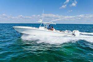 2015 Bahama 41 thumbnail 2