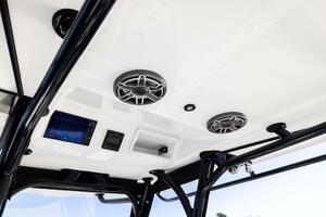 32ft Yellowfin Yacht For Sale