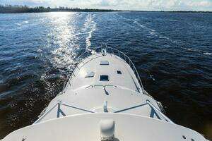 2006 Cabo 45 Express thumbnail 14