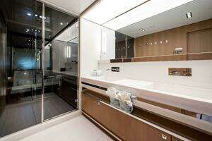 2014 Riva Mythos thumbnail 58