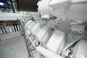 2014 Riva Mythos thumbnail 68