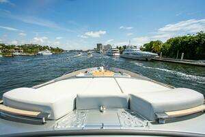 2014 Riva Mythos thumbnail 30