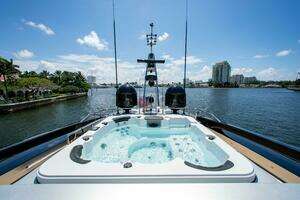 2014 Riva Mythos thumbnail 5