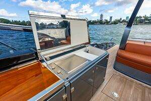 2021 Riva 56' Rivale thumbnail 26