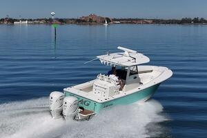 Temp Tag 31ft Regulator Yacht For Sale