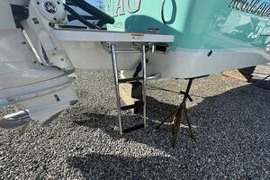Temp Tag 31ft Regulator Yacht For Sale