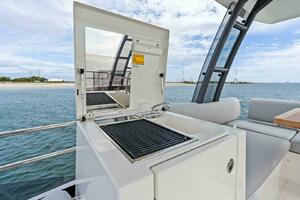 2024 42 Prestige Flybridge - Flybridge