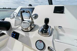 2024 42 Prestige Flybridge - Flybridge
