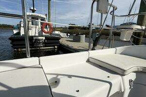 2010 Catalina 309 thumbnail 23