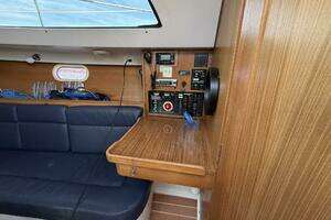 2010 Catalina 309 thumbnail 29