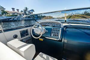 Isola 33ft Riva Yacht For Sale