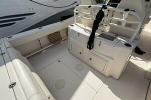 31ft Grady White Yacht For Sale