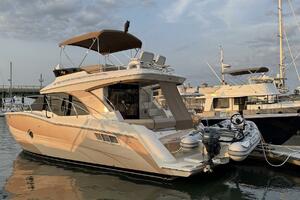 Long Gone 34ft Carver Yacht For Sale