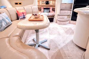 SEASCAPE 40ft Sea Ray Yacht For Sale