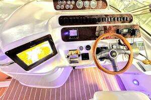 1998 Sea Ray 400 Sundancer thumbnail 21