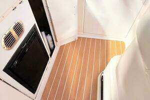 1998 Sea Ray 400 Sundancer thumbnail 18