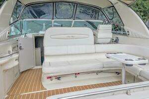 1998 Sea Ray 400 Sundancer thumbnail 12