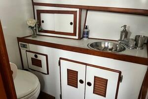 Yo Mama 44ft Marine Trader Yacht For Sale