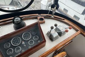 Yo Mama 44ft Marine Trader Yacht For Sale