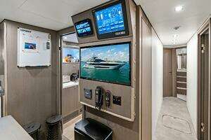 2025 Riva Bellissima thumbnail 87