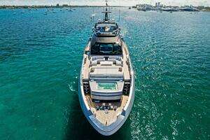 2025 Riva Bellissima thumbnail 11