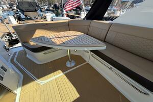 SEA JAY 32ft Sea Ray Yacht For Sale
