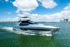 Dreaming 76ft Riva Yacht For Sale