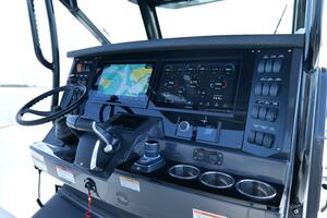 TOKYO COWBOY 33ft Blackfin Yacht For Sale