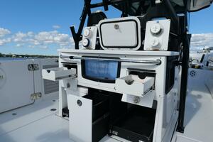 TOKYO COWBOY 33ft Blackfin Yacht For Sale