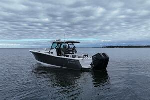 TOKYO COWBOY 33ft Blackfin Yacht For Sale