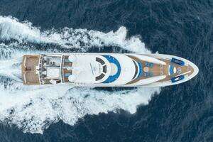 2010 Westport Superyacht thumbnail 10