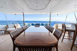 2010 Westport Superyacht thumbnail 32
