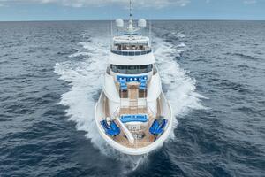 OSTARA Worth Avenue Yachts