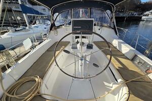 Whitehawk 44ft Hunter Yacht For Sale
