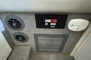 1997 Bayliner 2859 Ciera Express thumbnail 47
