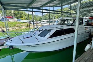 1997 Bayliner 2859 Ciera Express thumbnail 1