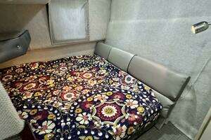 1997 Bayliner 2859 Ciera Express thumbnail 65