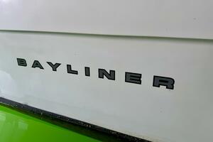1997 Bayliner 2859 Ciera Express thumbnail 110
