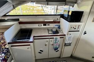 1997 Bayliner 2859 Ciera Express thumbnail 41