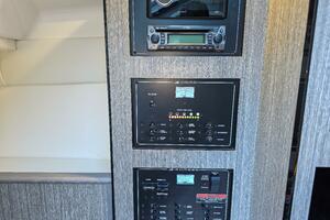 29ft Monterey Yacht For Sale