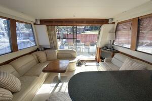 Isla Swintono 53ft Carver Yacht For Sale