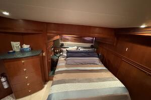 Isla Swintono 53ft Carver Yacht For Sale