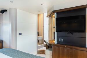 Triangle 58ft Absolute Yacht For Sale