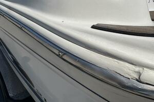 1999 Sea Ray 215 Express Cruiser thumbnail 230
