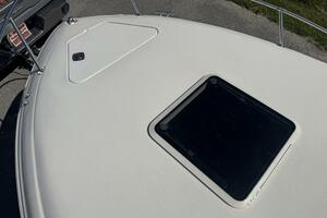 1999 Sea Ray 215 Express Cruiser thumbnail 81