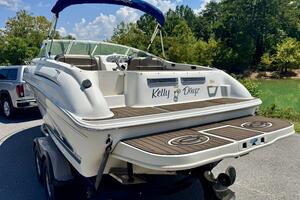1999 Sea Ray 215 Express Cruiser thumbnail 20