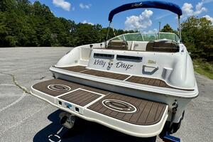 1999 Sea Ray 215 Express Cruiser thumbnail 22