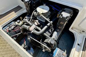 1999 Sea Ray 215 Express Cruiser thumbnail 78